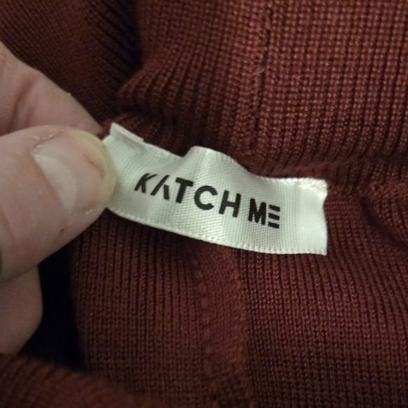 Sleeveless Ribbed Burgundy Jumpsuit - Picture 3 of 4